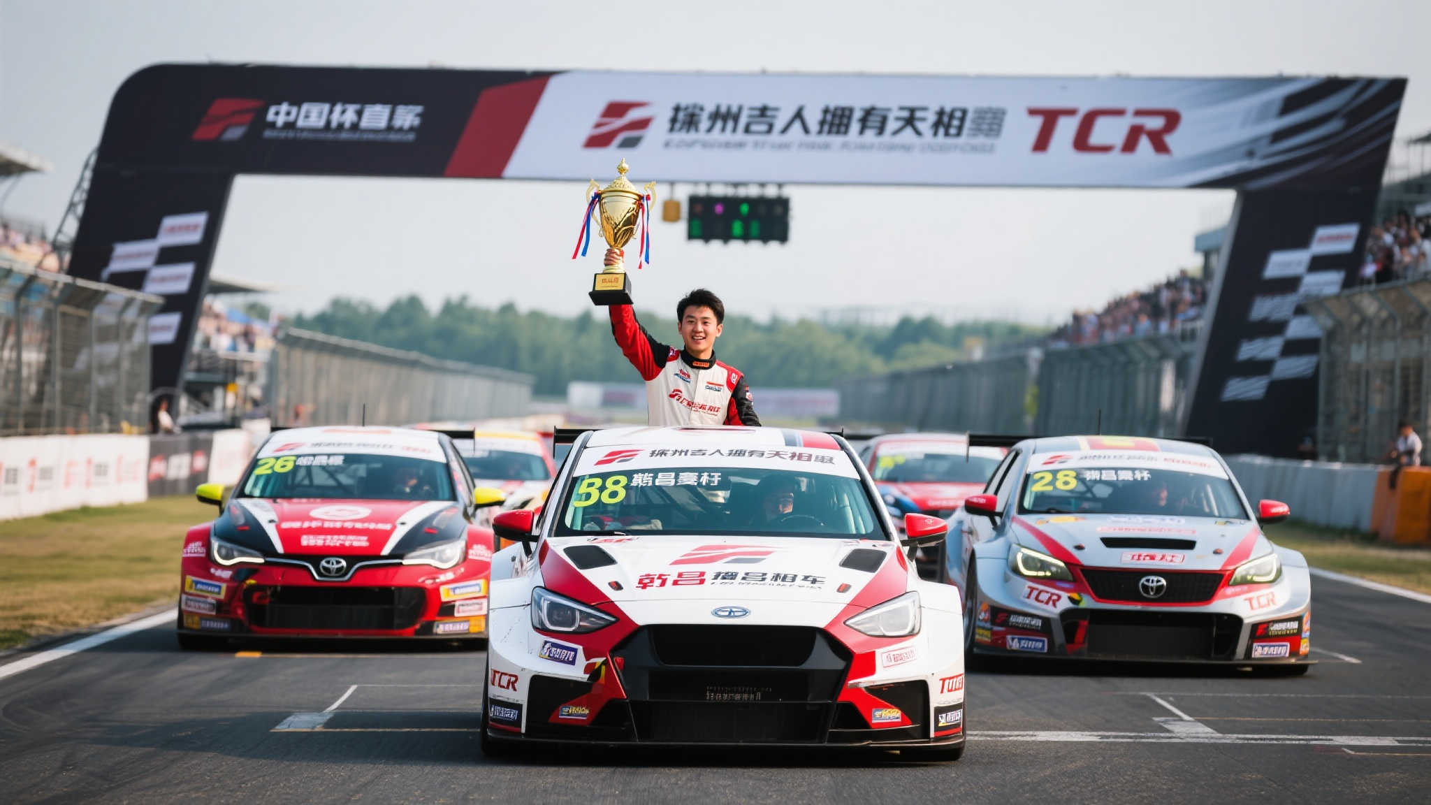 株洲吉人韩昌金忭天助神力,勇夺宁波站中国杯TCR首战冠军 株洲吉人韩昌金忭天助神力,勇夺宁波站中国杯TCR首战冠军