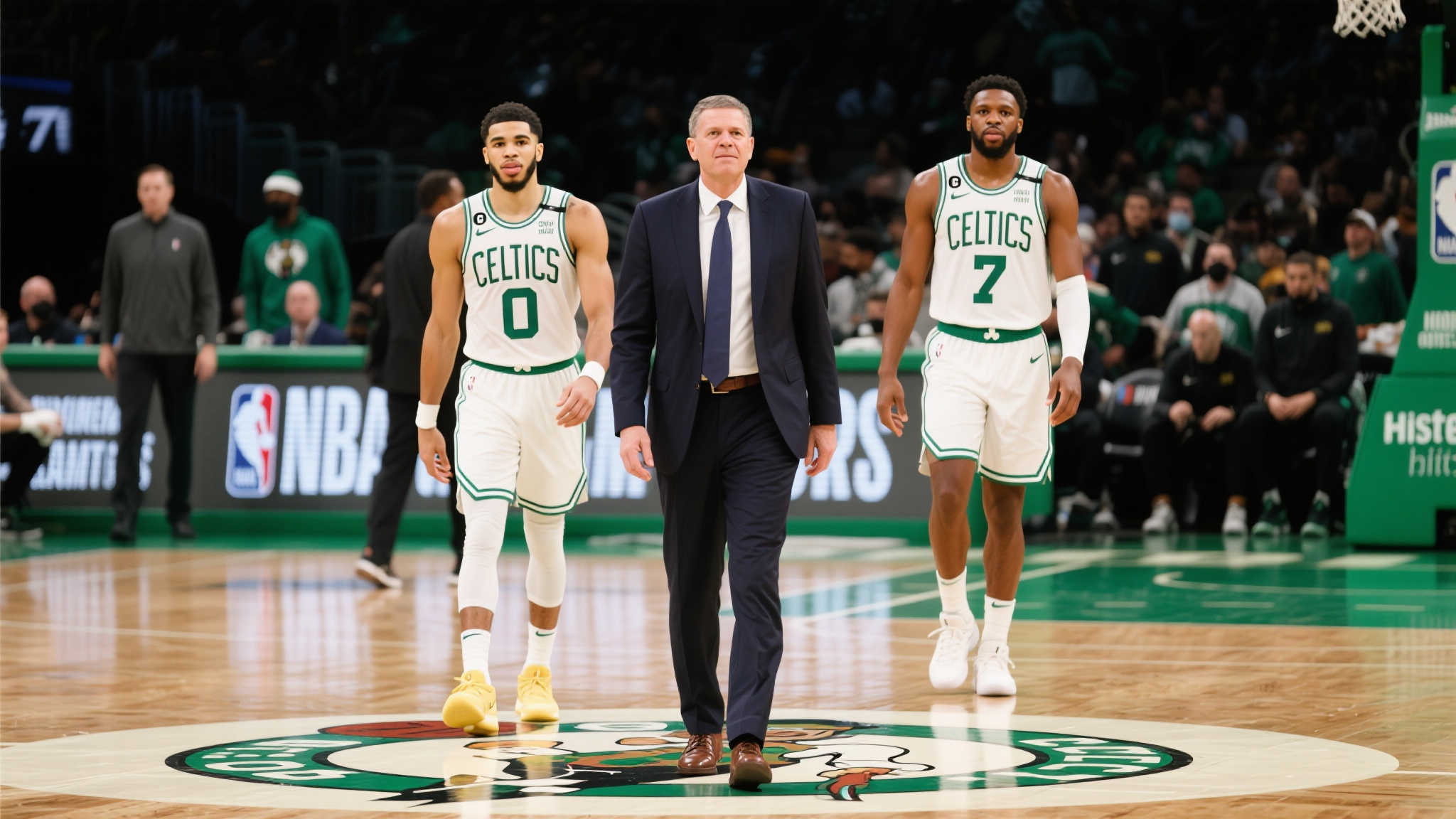 史蒂文斯:绿军今夏将谨慎决策,季后赛失利不全是伤病原因 史蒂文斯:绿军今夏将谨慎决策,季后赛失利不全是伤病原因